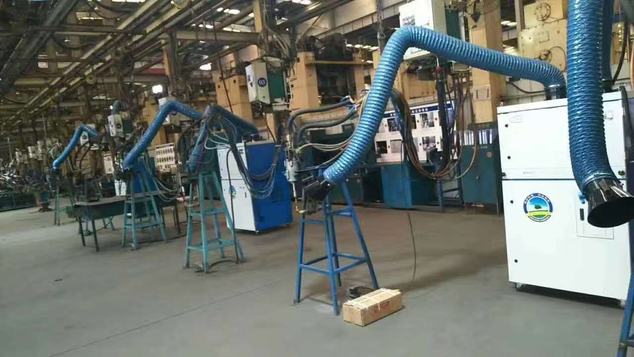 ���ӟ��m������